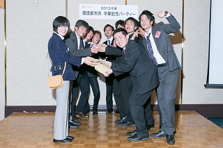thumb_sotsugyou_party (19).jpg